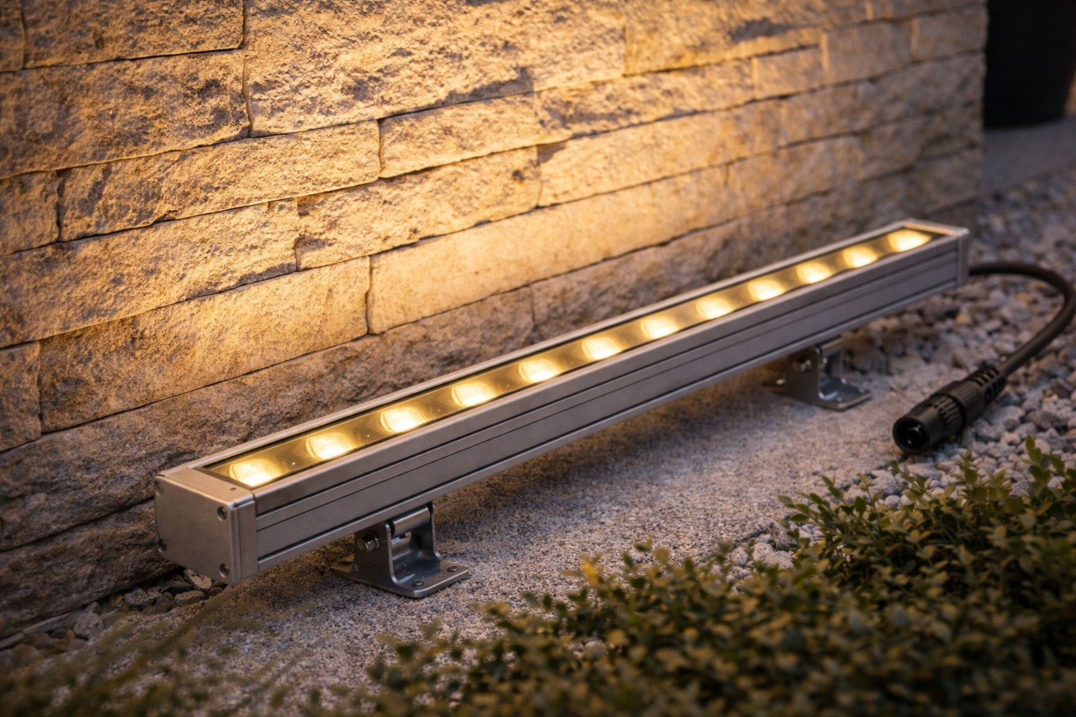 AV-Facade Linear : Seamless & Continuous Architectural Illumination - Image 3